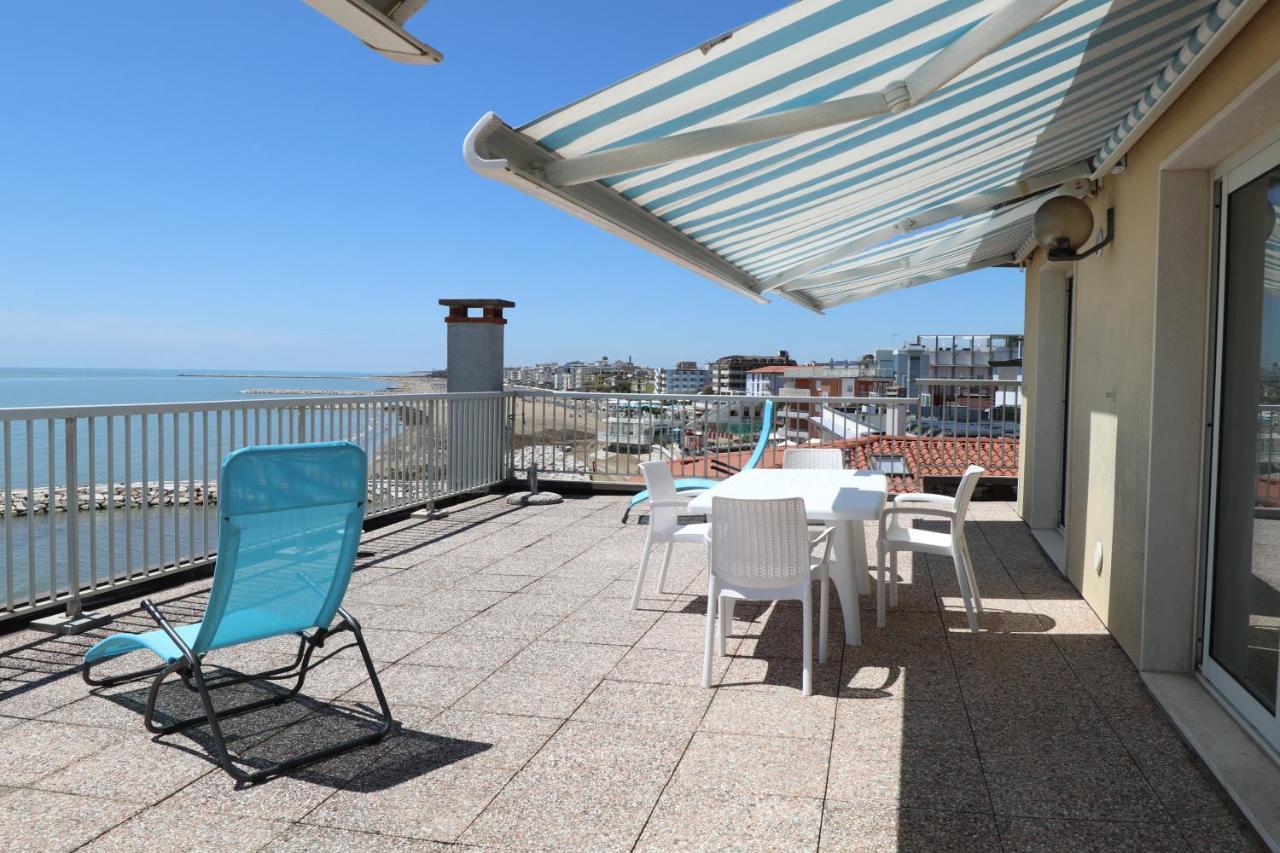Penthouse Attico Mara Leilighet Caorle Eksteriør bilde